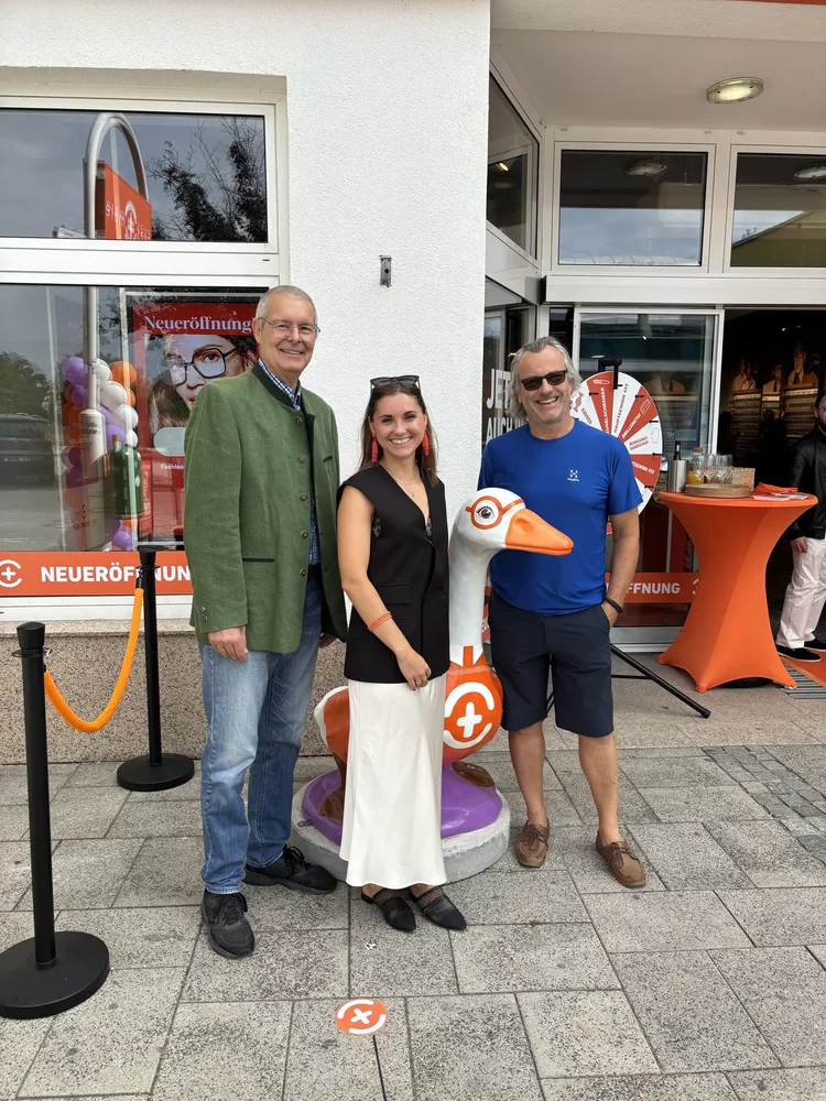 eyes + more belebt Zentrum