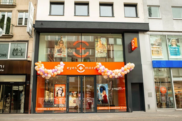 Front view Metropolitan Store, Cologne June 26