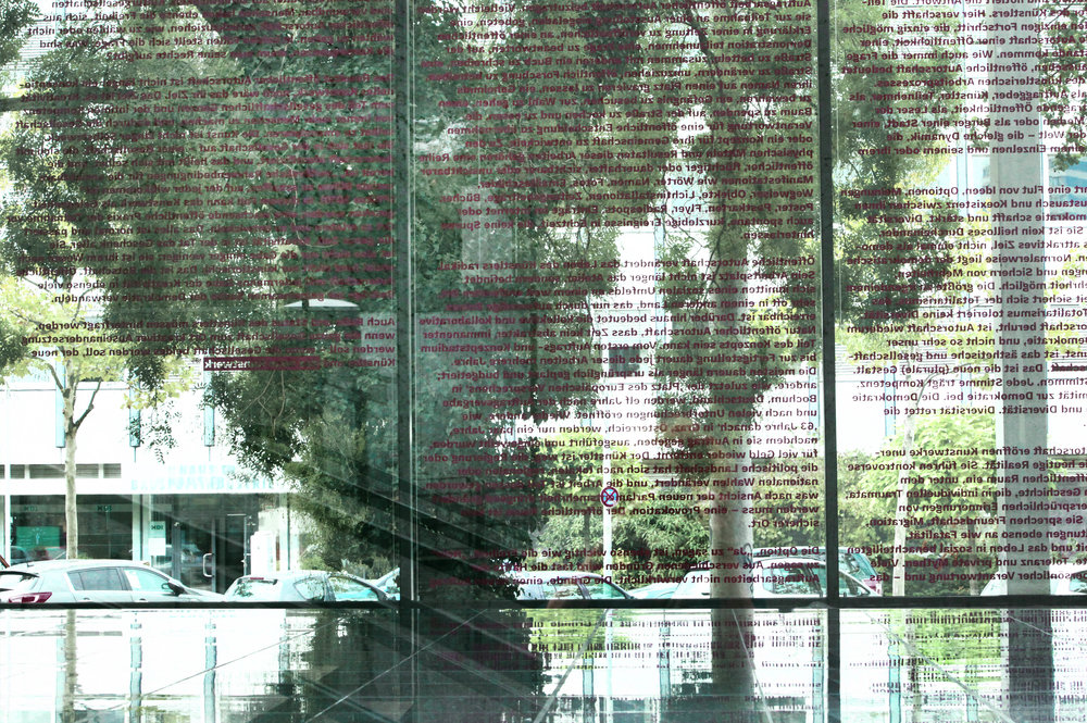 289912 jochen%20gerz%2c%20the%20walk%2c%202018%2c%20%c2%a9%20vg%20bild kunst%2c%20bonn%202018%2c%20foto%20sonja%20rothweiler%20%282%29 da6c88 large 1536765746