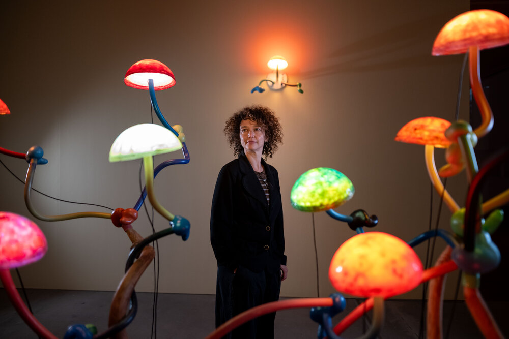 Mika Rottneberg und Lampshares, 2024, Foto Fabian Strauch.jpg