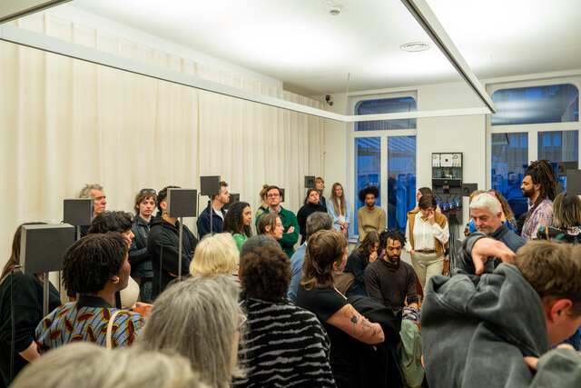 Brahim Tall Choir of Dissonance - photos Elias Derboven.jpg