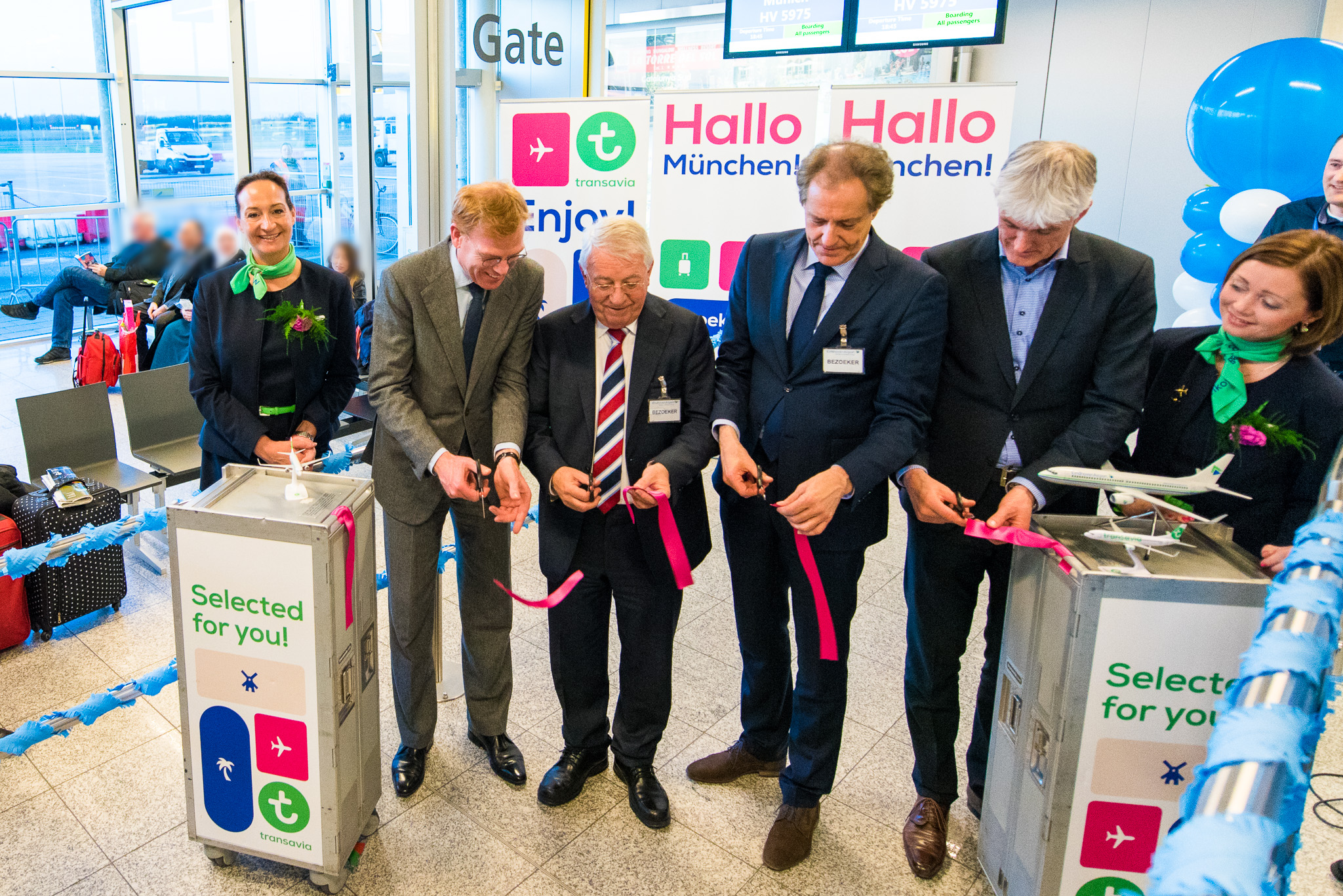 196167 20160219 transavia eindhovenairport 0006 b6aa00 original 1455907588