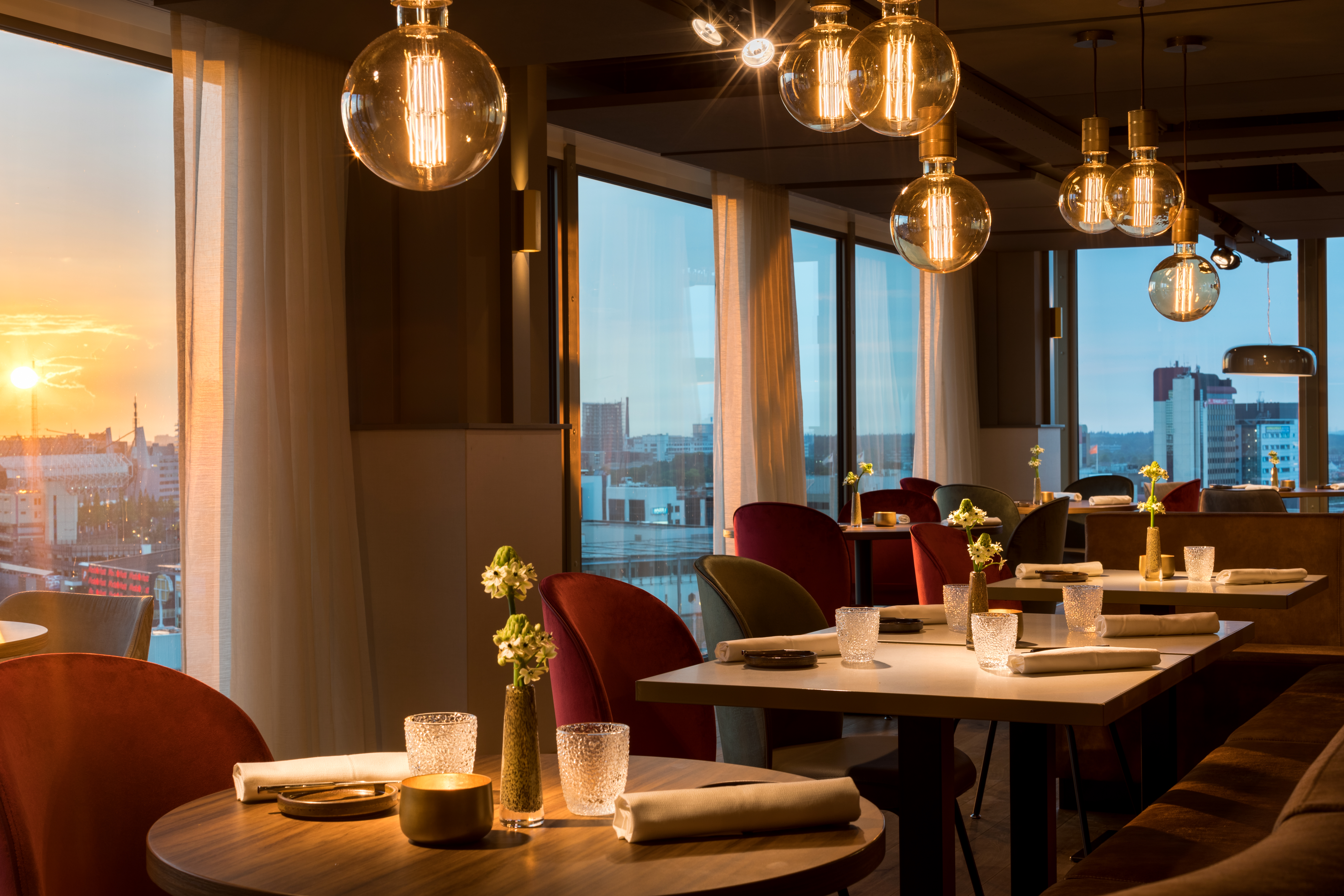 257420 vane%20restaurant 076b31 original 1504516175