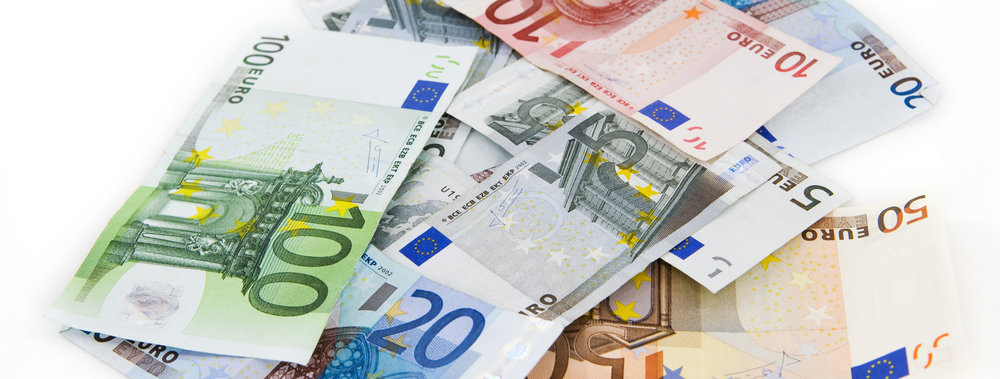 160307 euros c00df4 large 1427120834