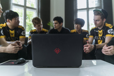 222022 hp4 8501f7 medium 1471363559