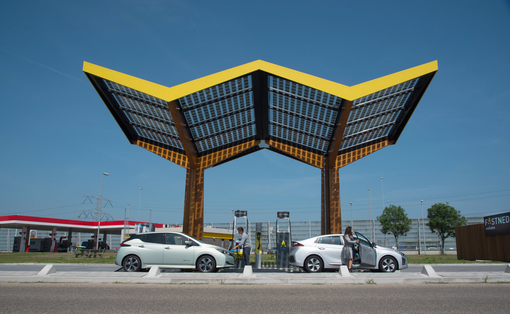 286995 fastned fast%20charging%20station de watering ioniq leaf people 6ab2a8 large 1533559221