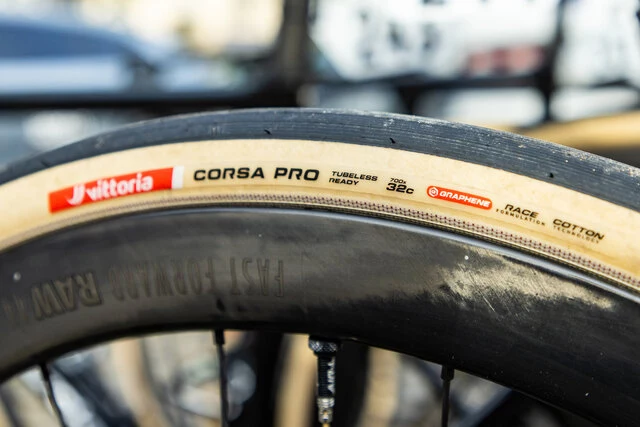 20260412_0912-Paris-Roubaix-LeonvanBon-177A7021 