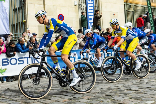 20260412_1050-Paris-Roubaix-LeonvanBon-177A7371 