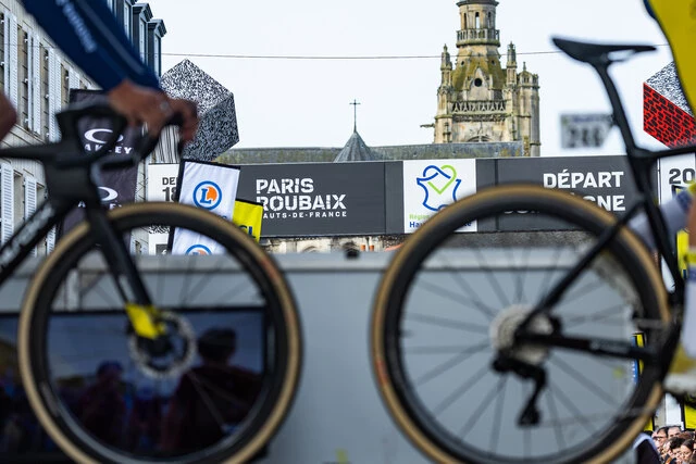 20260412_0932-Paris-Roubaix-LeonvanBon-114A4707 