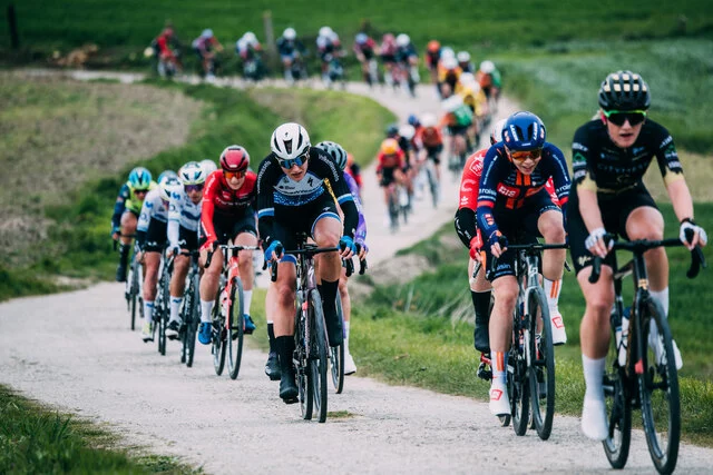 20260329-160837-Tornanti_cc-Gent-Wevelgem-WMN-8095E