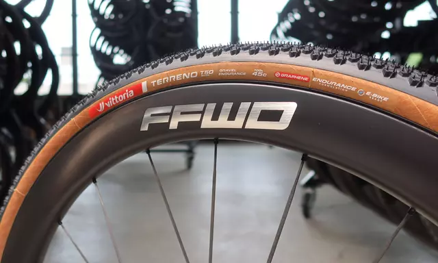 FFWD RAW PACE detail4 hr