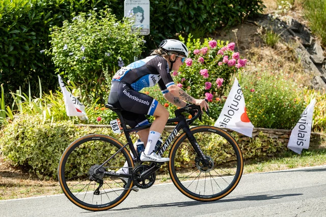 20260805_1555-TDFF-St05-Belleville-en-Beaujolais-LeonvanBon-114A8029