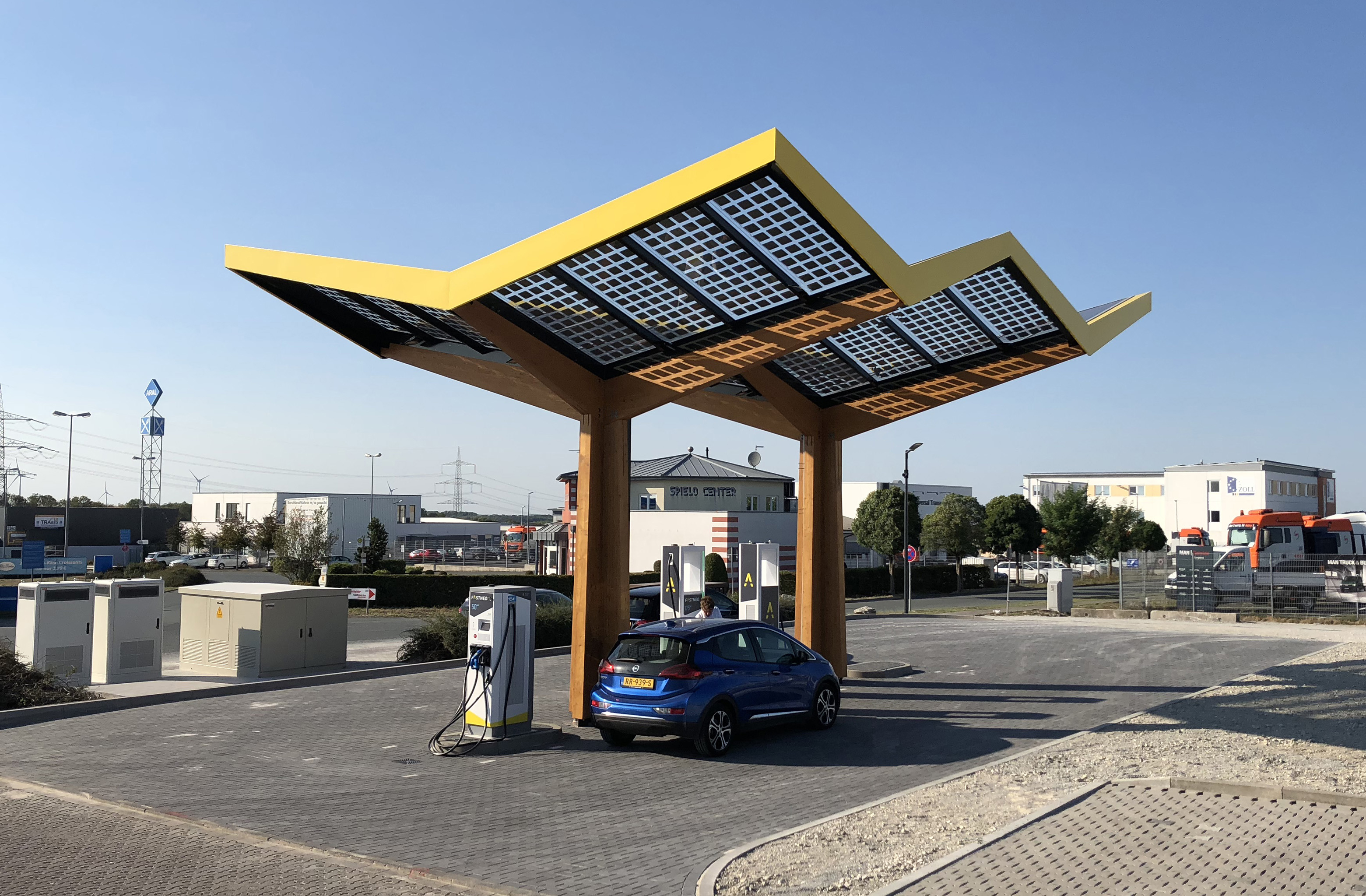 290327 fastned%20fast%20charging%20station paderborn large fef0ec original 1537362738