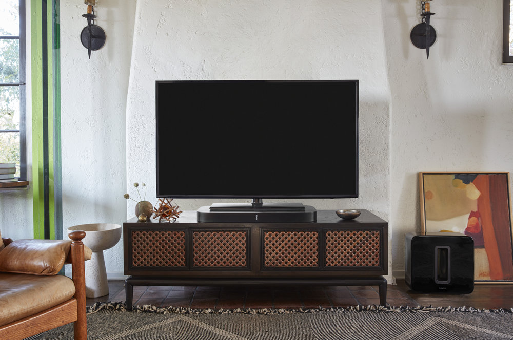238596 sonos lifestyle playbase 04 3691dc large 1488838835