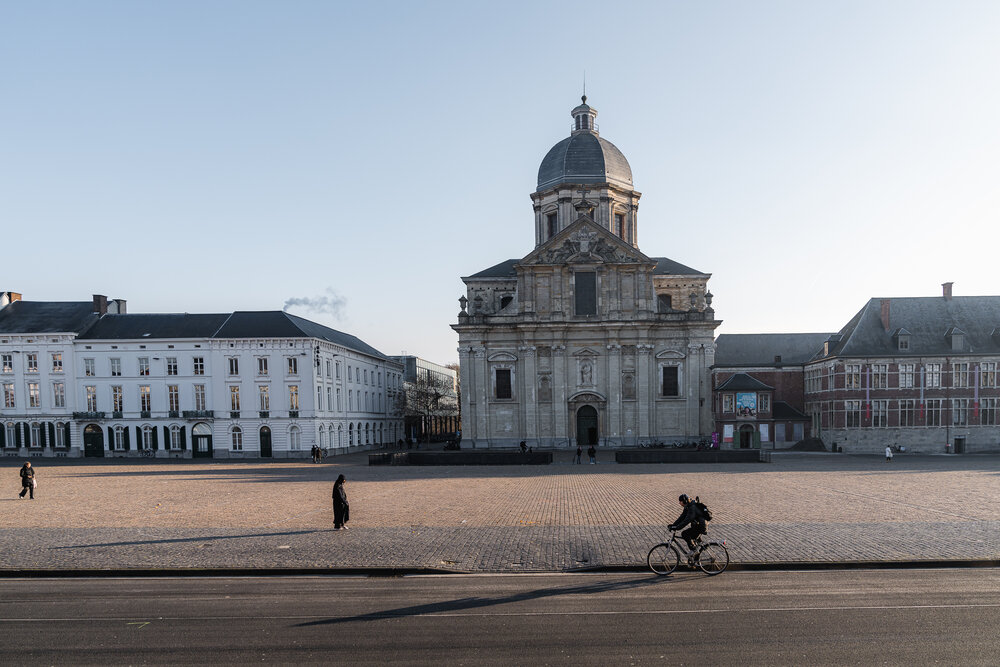 Onder meer aan de O.L.V. Sint-Pieterskerk staan werken gepland.