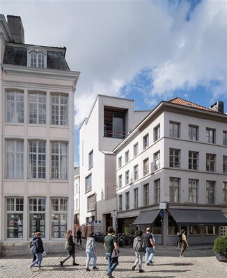 De nieuwe vleugel van Design Museum Gent.