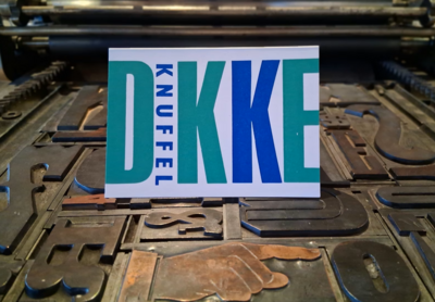 In het Industriemuseum kan je postkaartjes kopen.