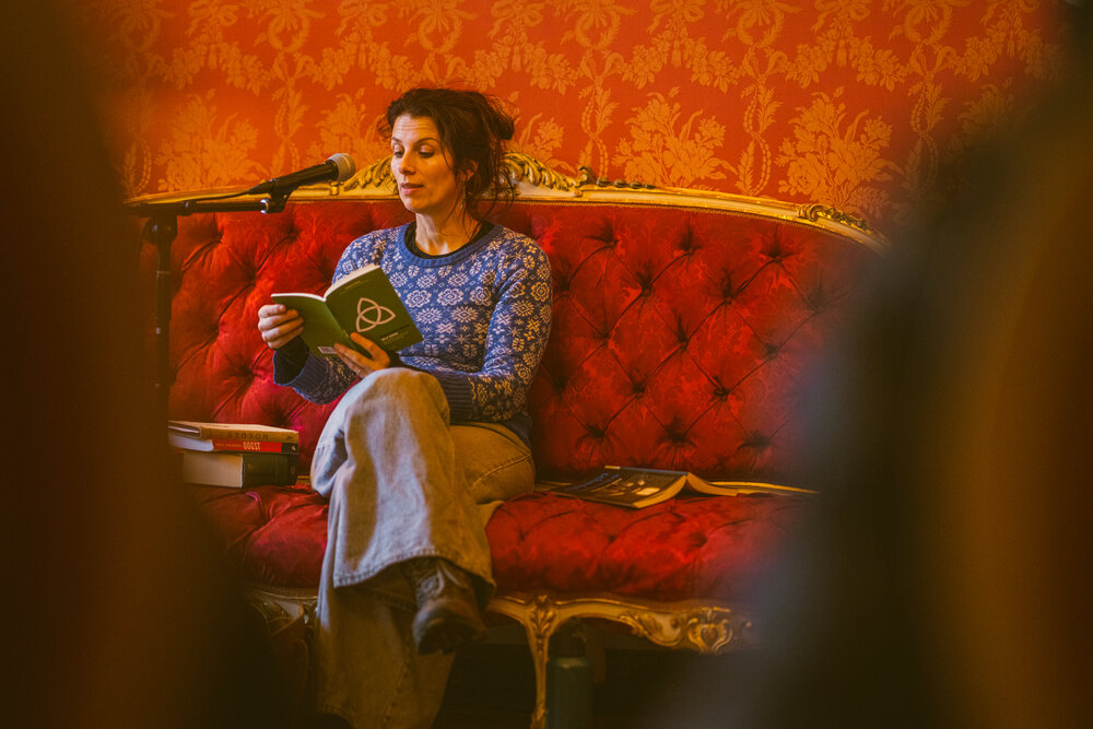 Auteur Sien Volders kwam eerder al voorlezen, komende vrijdag is het aan heel wat andere bekende namen.