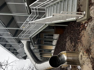 De glijbaan naar beneden.