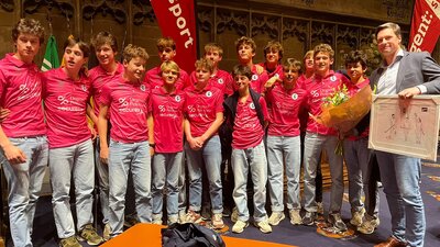 Ook de jongeren van Gantoise Hockey delen in de prijzen als sportclub van het jaar.