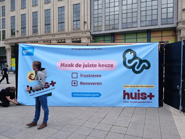 De rage room tijdens de voorstelling van de nieuwe naam.