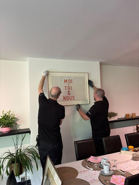 Werk van Lawrence Weiner in B&B Lieven Bauwens.