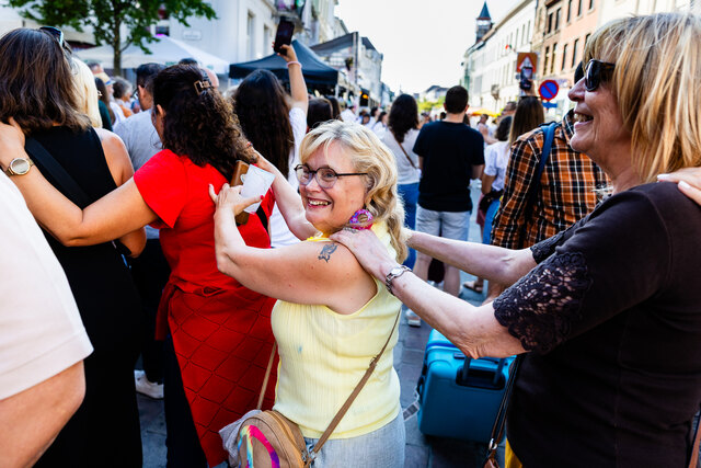 Een polonaise in de stad.