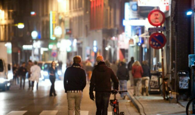De Overpoortstraat.