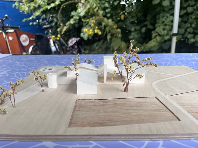 Een maquette van het toekomstige buurthuis.