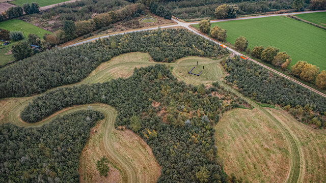 De nieuwe natuurbegraafplek in de Vinderhoutse Bossen.