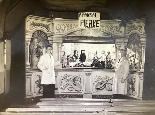 Poppenspel Pierke rond 1950.