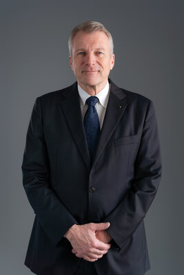 Dr. Matthias Heinrich