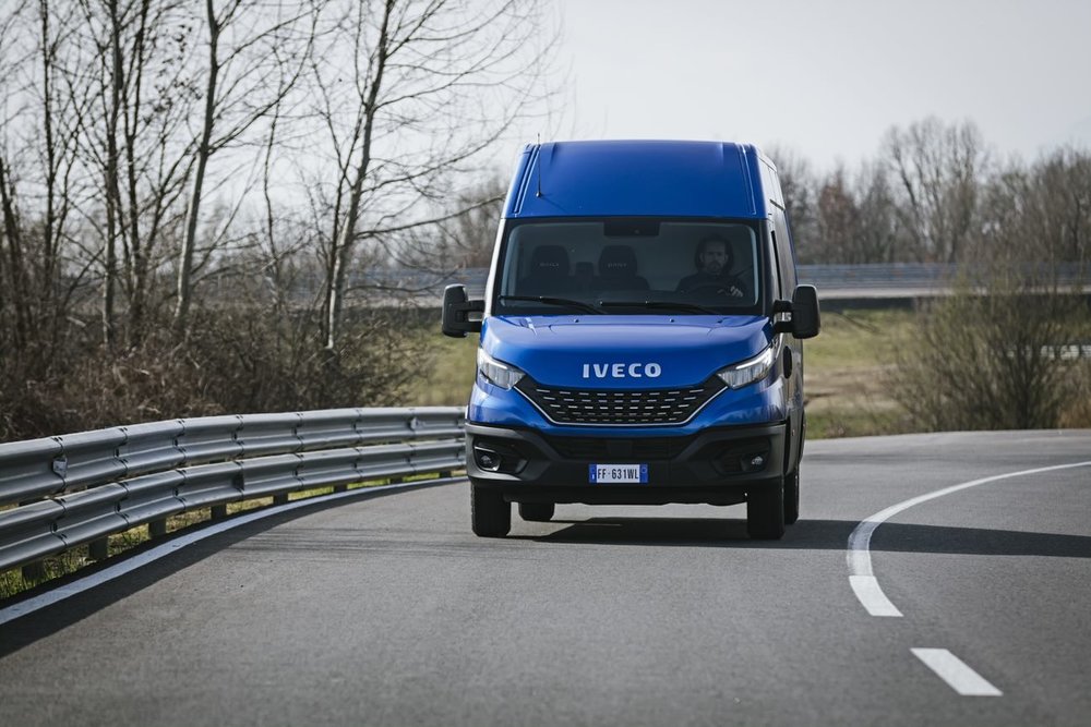 309040 iveco verizon%20connect 1c7f14 large 1554799252