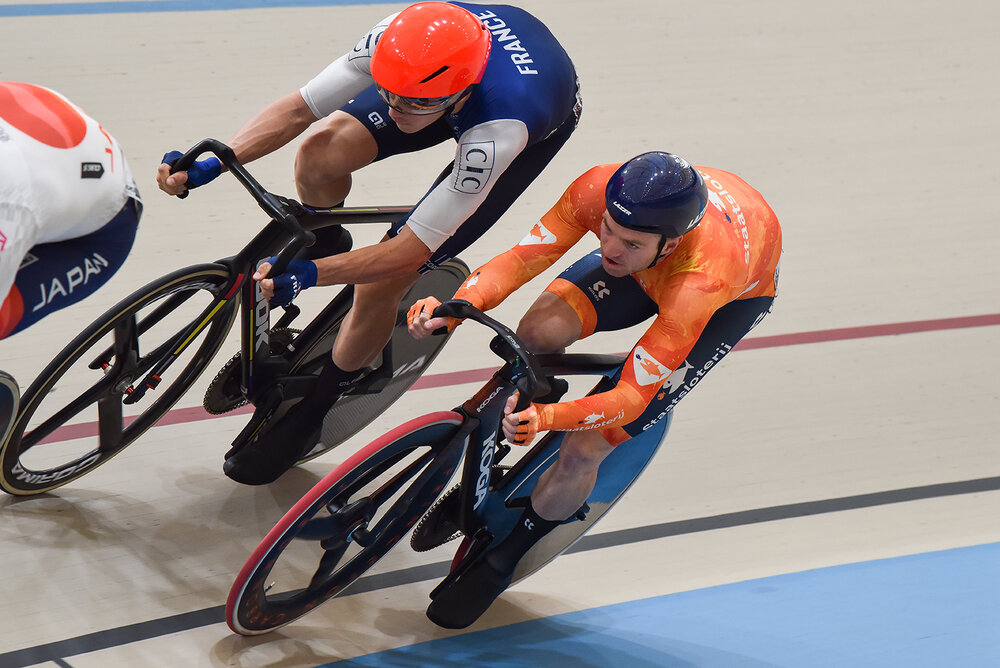 640629 36750 claudio santana klein 8e9de5 large 1769079884