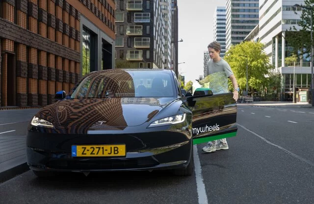 MyWheels_Tesla_Model_3_Amsterdam_2026_1-Klein