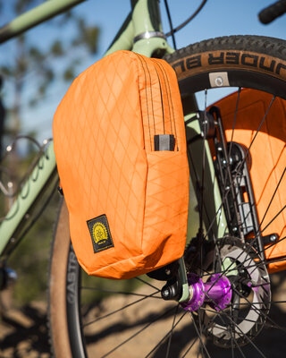 Nuke Sunrise FLiP Pannier 02.jpg