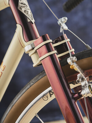 AG-BespokedDresden25-BestSinglespeed-FinnbarTrout-06.JPG