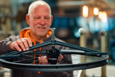 bram-berkien-Gravaa-Handgespaakt-2025-10-30-11-55-01