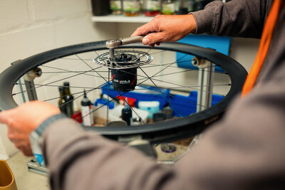 bram-berkien-Gravaa-Handgespaakt-2025-10-30-12-16-02