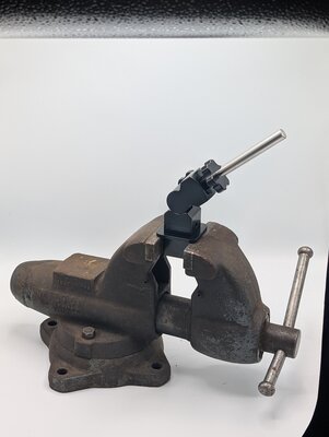 Remco Tools Wheel holder Demo 5.jpeg