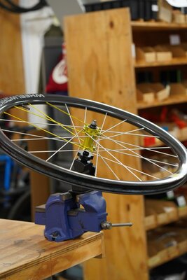 Remco Tools Wheel holder Demo 2