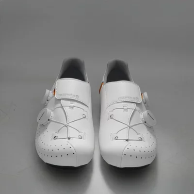 Synchro One cycling shoe_topV (1).webp