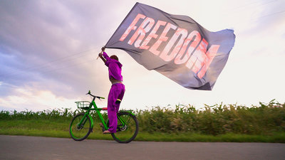 Pigalle Freedom_Still(2)