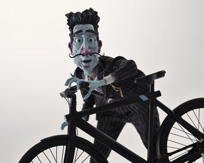 2022_SuperThieves_S3Dark_Uncropped_Still_14