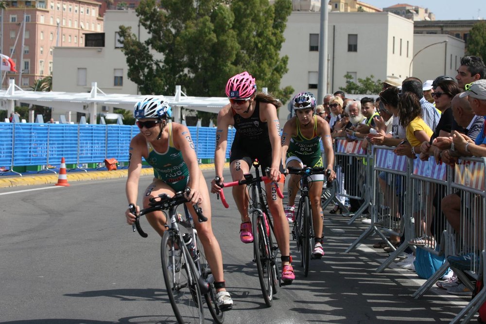 250862 rani%20in%20fietsgroep%20foto%20etu%20triathlon f104a1 large 1497433037