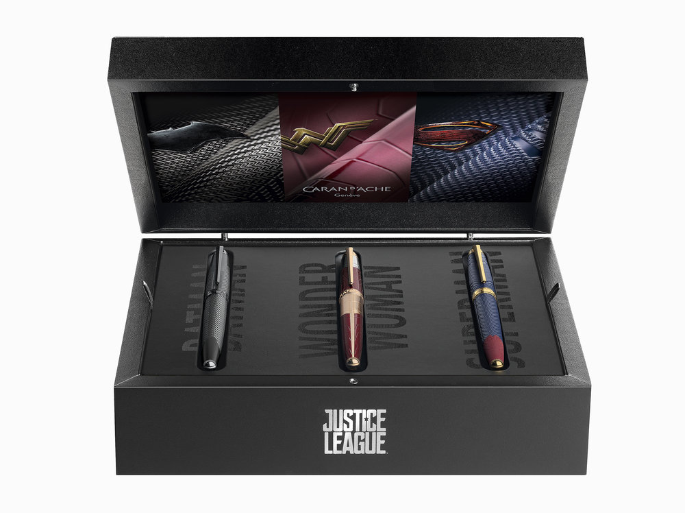 266200 justiceleague trilogie box open e24d71 large 1511859926