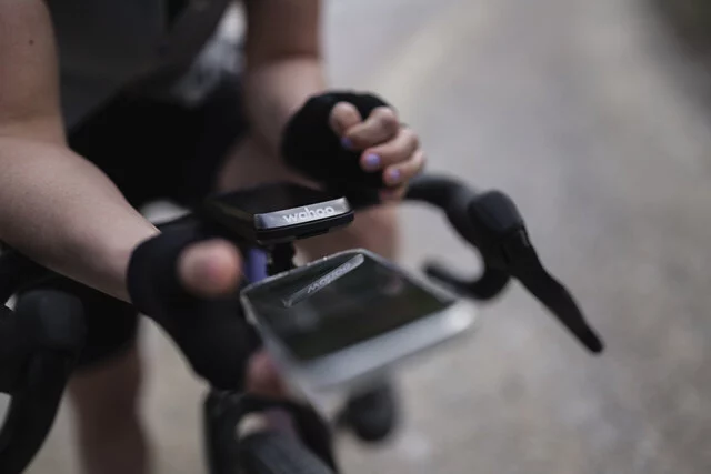 wahoo outdoor bike no screen