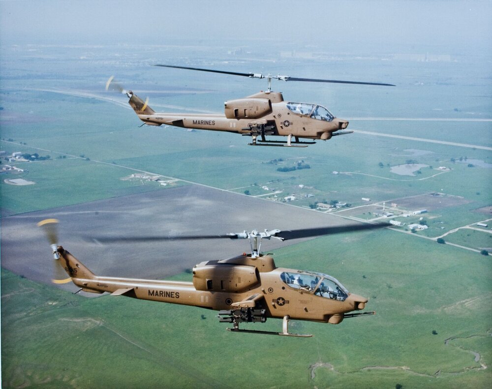 Presentation-AH-1T_Armed_019678.jpg