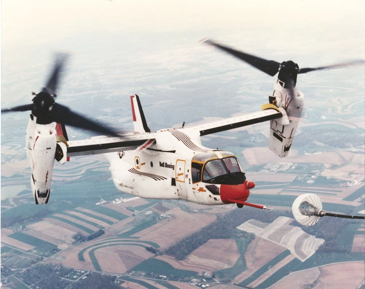 Bell Boeing V-22 ship in air refueling