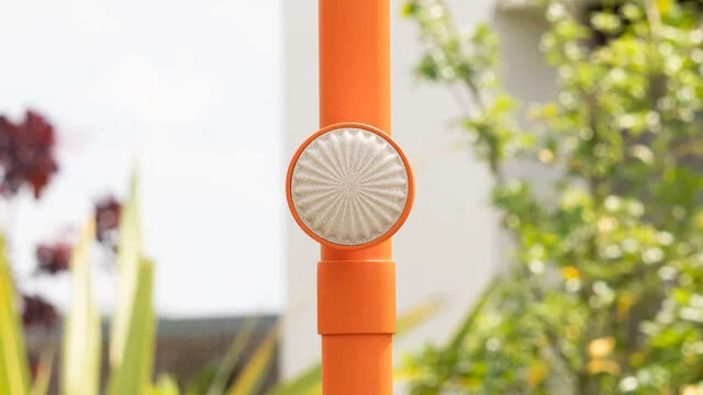 JEE-O izi orangje hendejpg